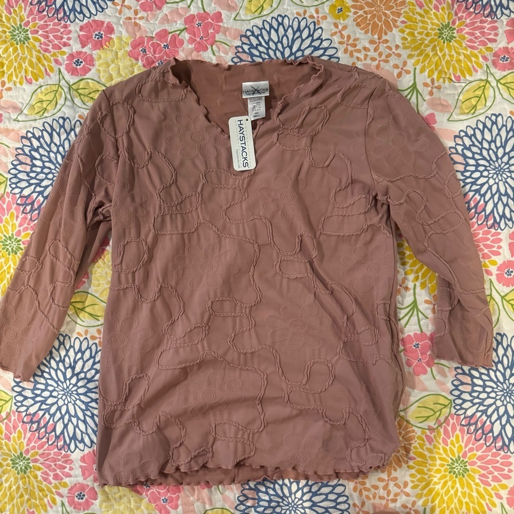 NWT small haystacks 3/4 sleeve top